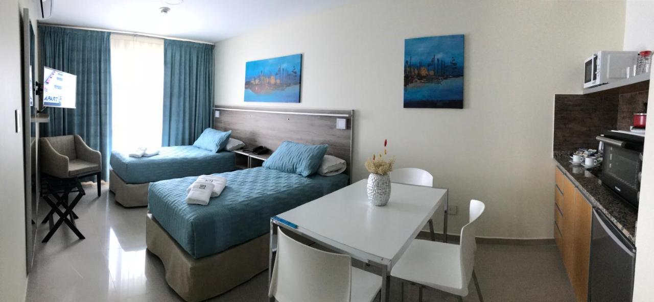 Illia 121 Apart Hotel เนวเก็น ภายนอก รูปภาพ